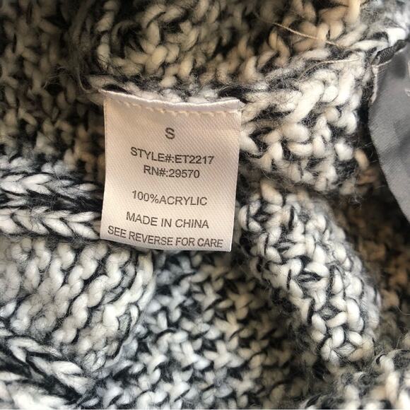 Everly Cableknit Sweater Womens Crewneck Oversized Chunky Long Cozy Gray Warm - Picture 8 of 11